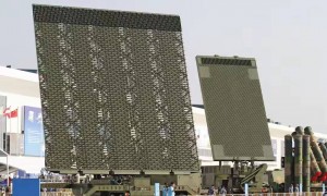 根本不信！外媒报道歼16锁定F22:四代机凭什么打败五代机？